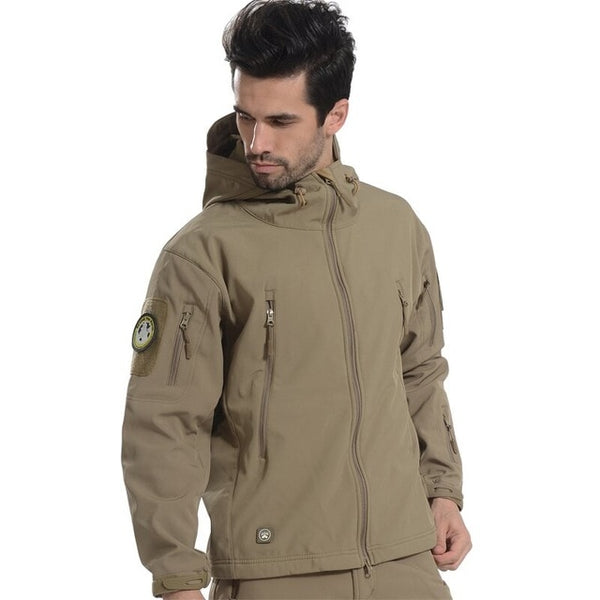 Softshell Jacket Men Fleece Waterproof Windproof Warm Winter Camouflage Windbreaker Hiking Hunting Coat Military Jacket Tactical