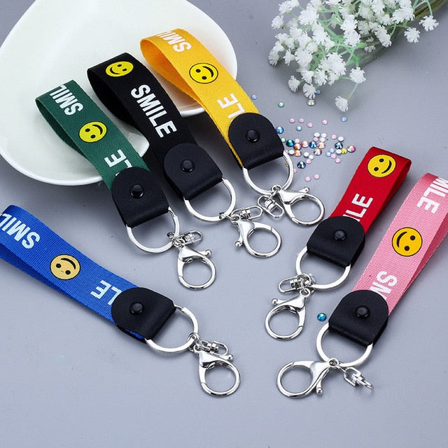 10Pcs/lot Nylon Wrist Strap Lanyard Smile Short Rope for Phones iPhone X Samsung Xiaomi Camera Cell Phone USB Mp3 Mp4 For Keys