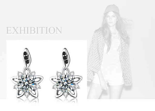[BLACK AWN] Genuine 925 Sterling Silver Fine Jewelry Flower Black&White Stone Engagement Stud Earrings for Women T032