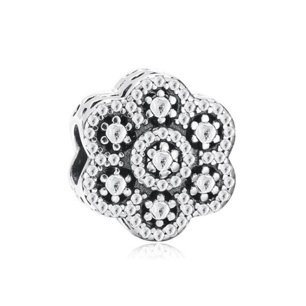 Vintage Punk Small Apple Dog Tree Love Hearts Flowers Beads Charms Fit Pandora Bracelets & Bangles for Women New Fashion DIY
