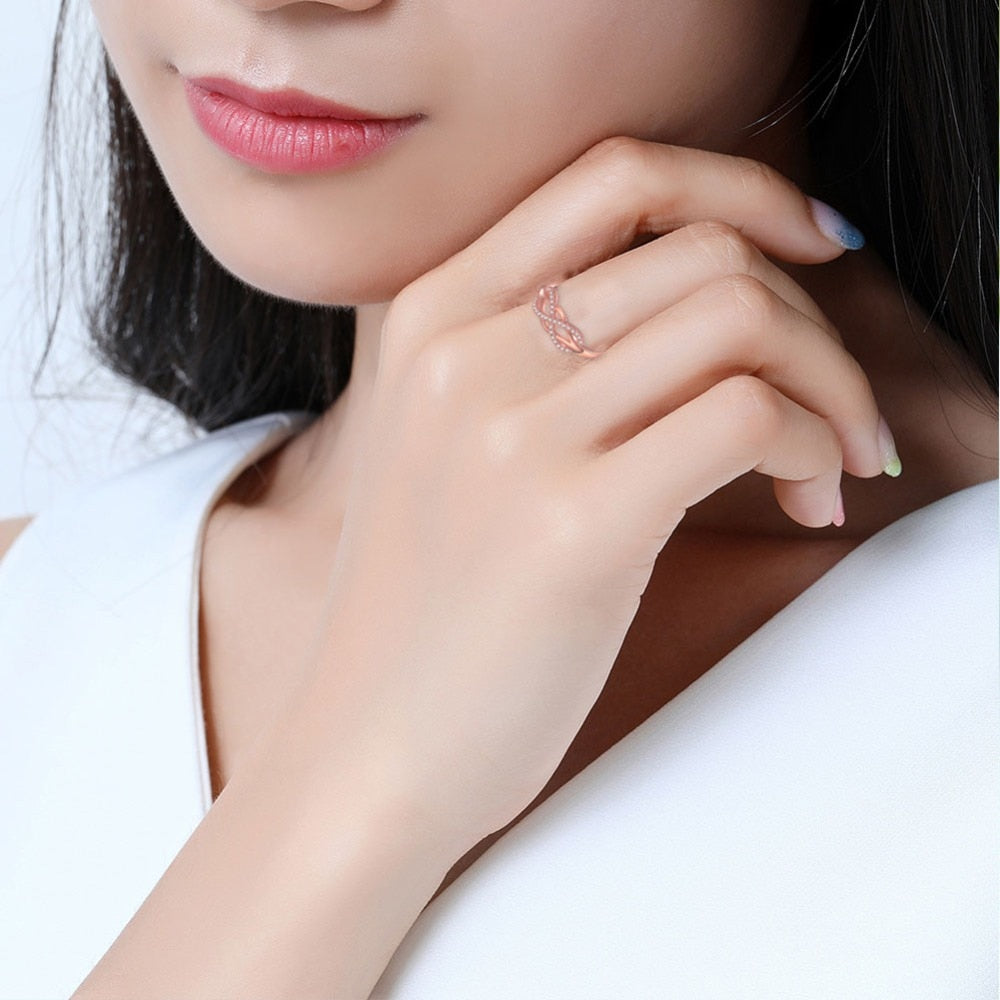 UMODE Rose Gold Womens Wave Initial Letter Rings Fashionable Zircon Infinity Gauntlet Geometric  Engagement Jewelry  UR0444