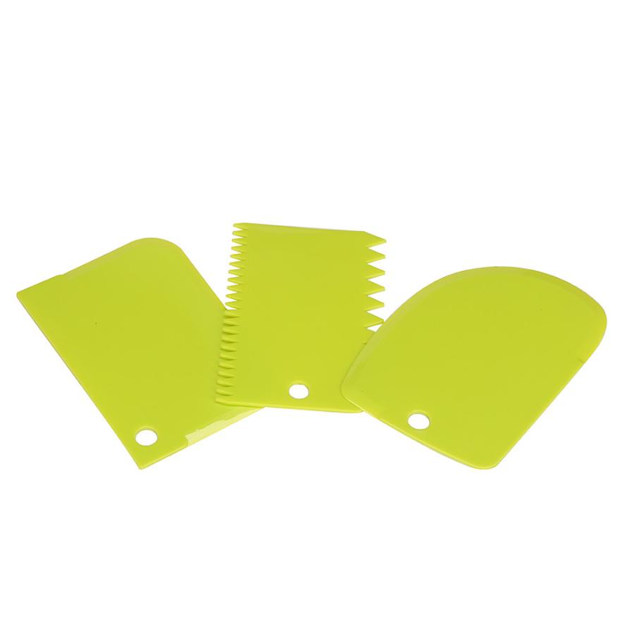 1PC Useful Dough Scraper Cake Decorating Baking Tools Smooth Jagged Edge Spatulas jan19